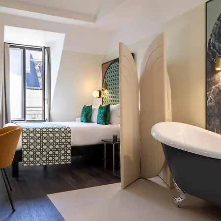 Avalon Cosy 4*