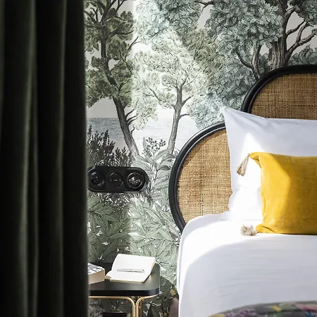 Avalon Cosy 4*