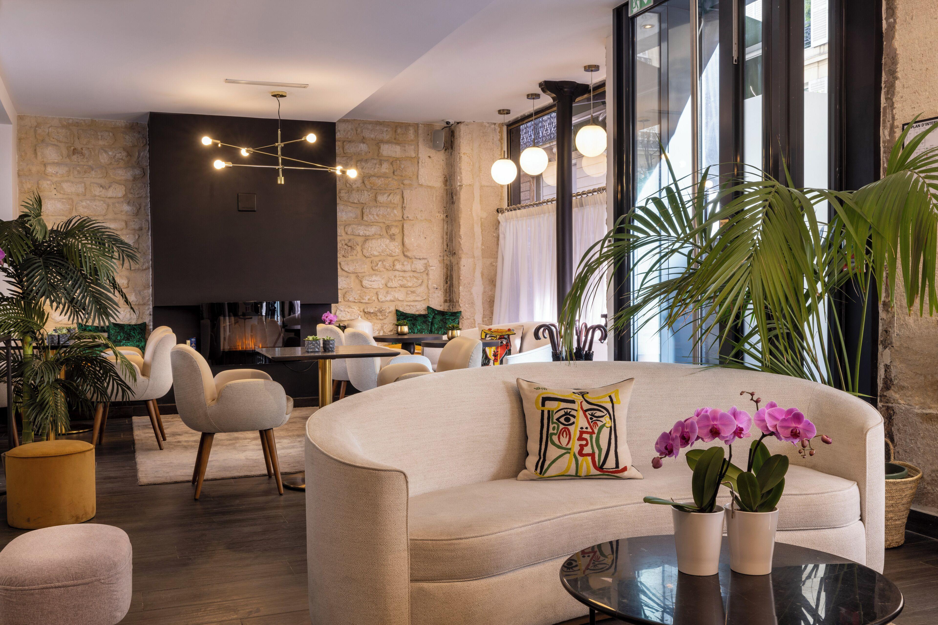 Hotel Avalon Cosy 4*